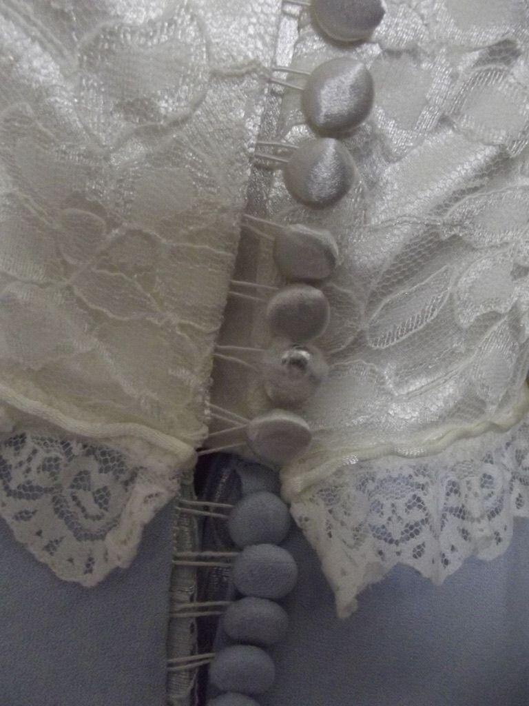 Vtg Blue & Ivory XS Lace Long Wedding Dress back buttons square neck hand made