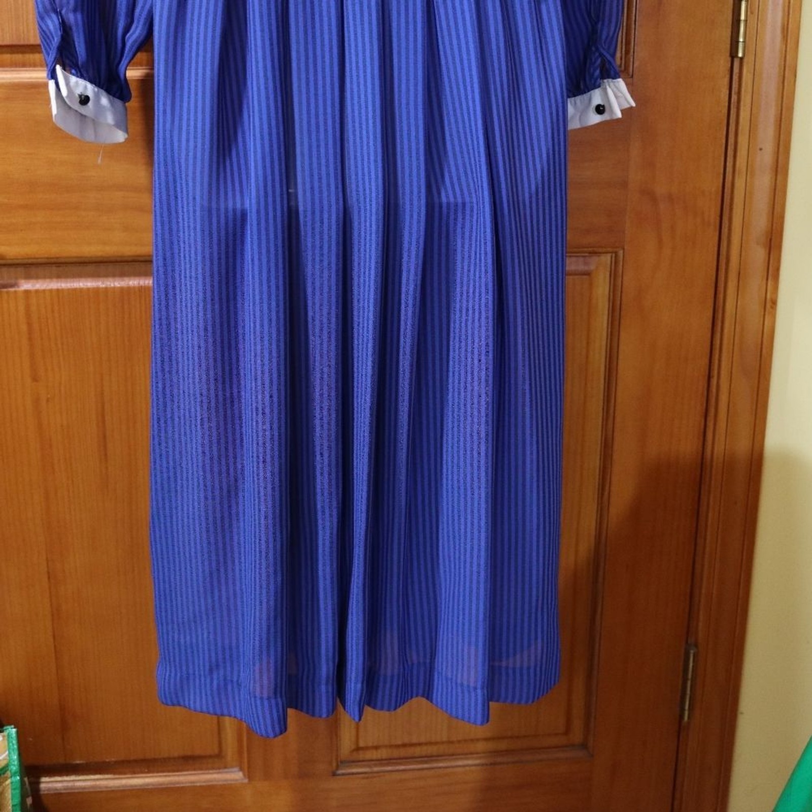 True Vintage 80s Liz Roberts Blue Striped Midi Dress – Size 14 – Made in Korea