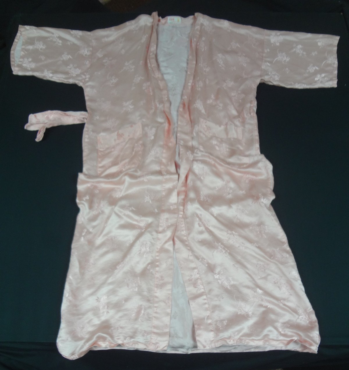 VINTAGE 70s 80s Light Baby Pink SILK Floral Oriental Asian Robe w/Belt W XL L441