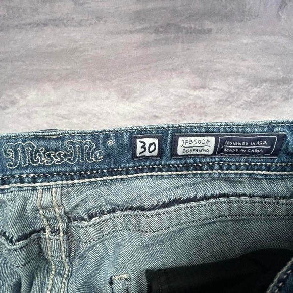 Miss Me Y2K Skater Gothic Bootcut Jeans 30 Distressed Denim Streetwear 2000s