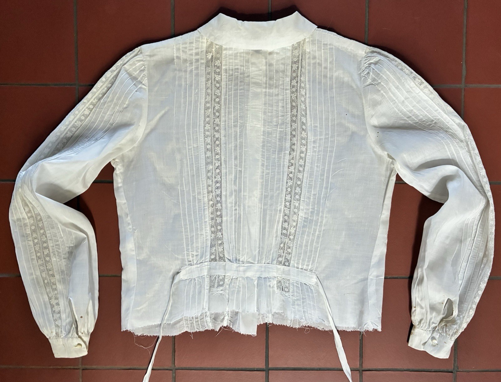 Vintage Handmade 40s White Pintuck Lace Button Up Blouse Top Size M