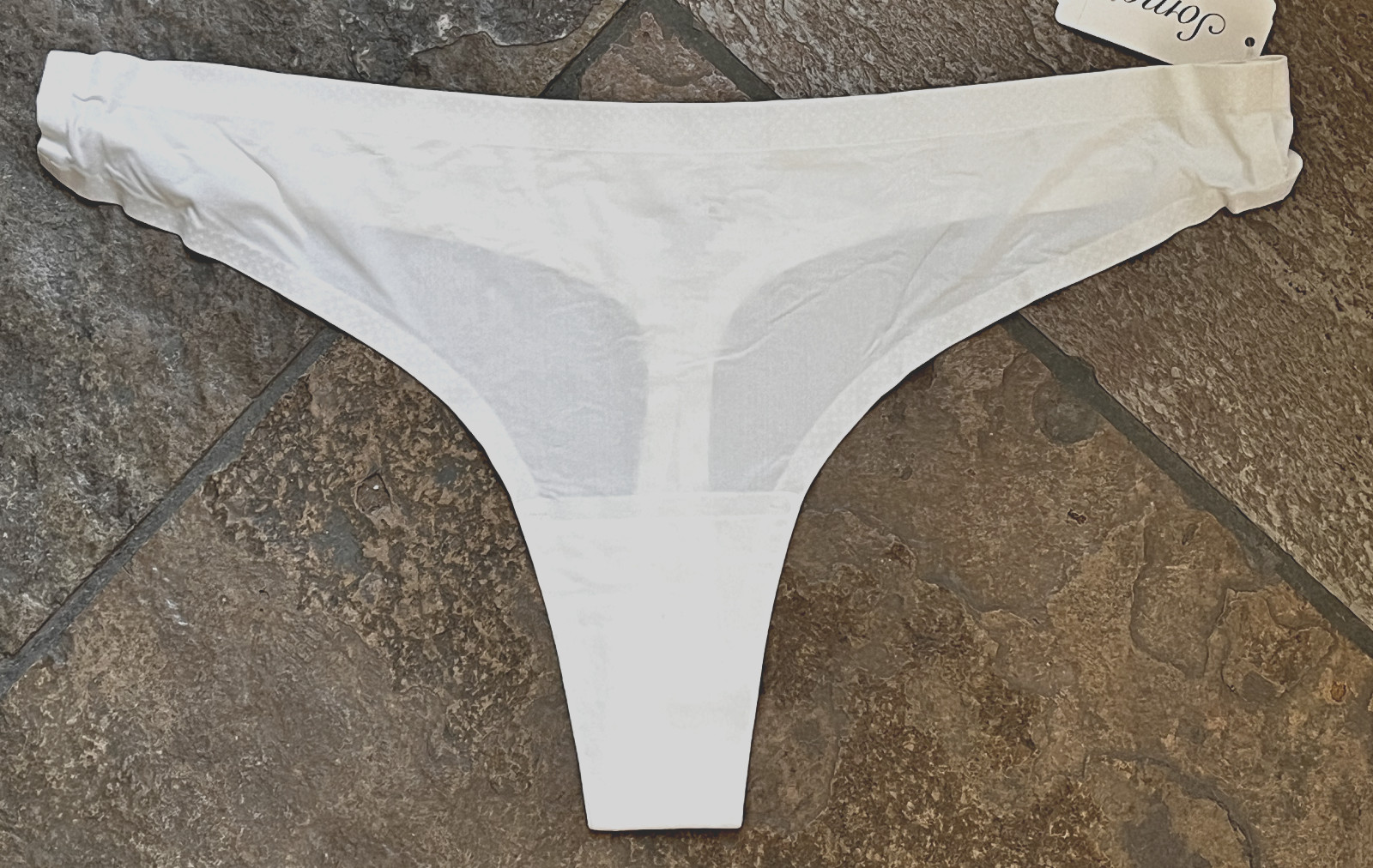 1124 SOMA XL Ivory ENBLISS Soft Stretch Thong Panties NWT