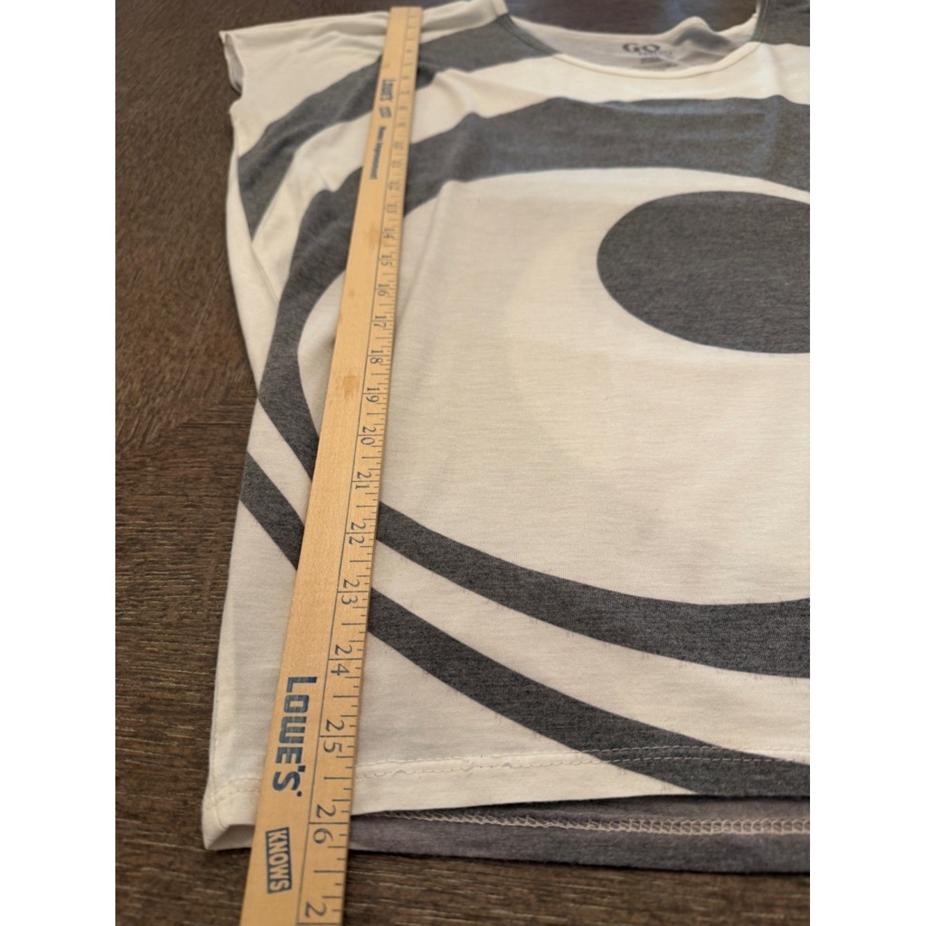 Go Couture Vintage Dolman Sleeve Gray and White Tee Large