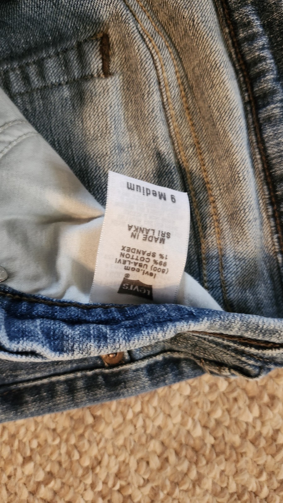Levi’s Tilted 504 Jeans Vintage, Size 9 Medium, Long Fit Juniors