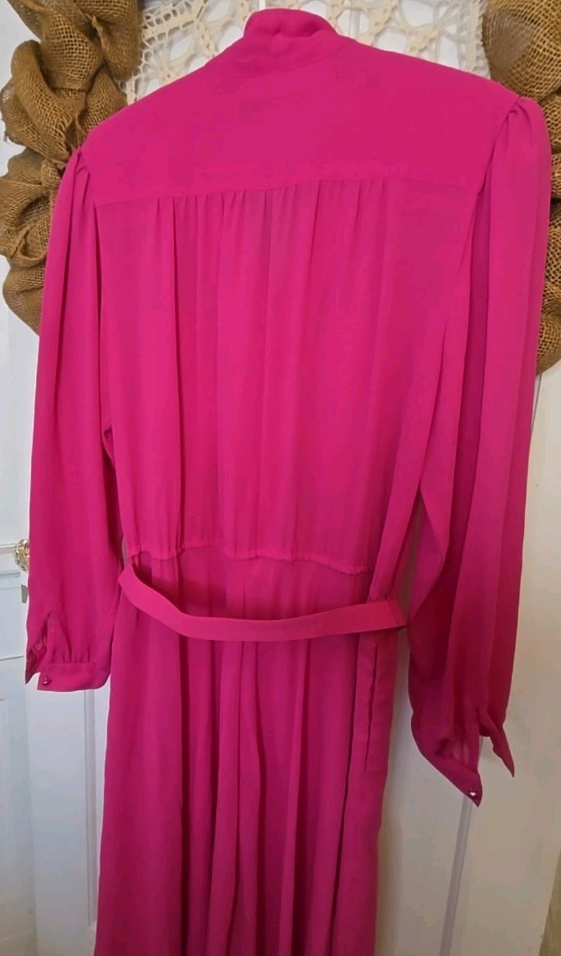 Vintage 1980s Ms Chaus Pink Belted Secretary Dress Size 12 Silky Button Down