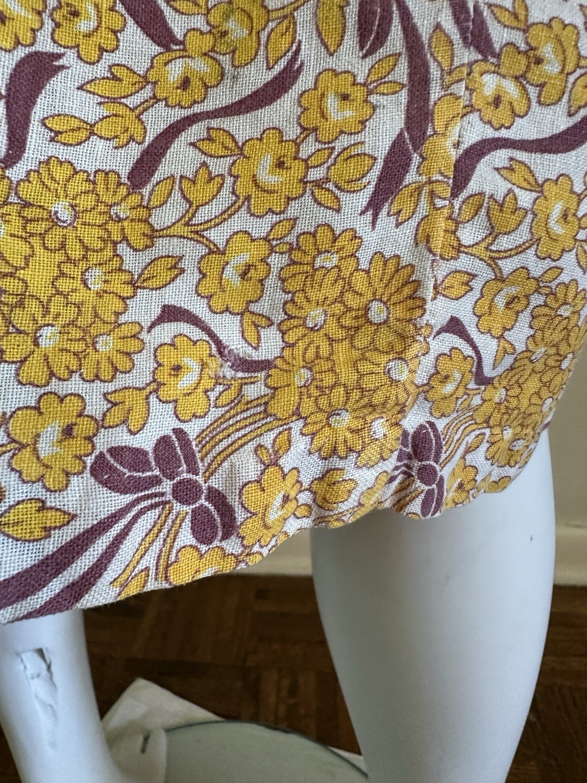 1930s 40s Feed Sack Skirt 28” Waist Yellow Floral Bows Fabric Cotton Prairie VTG