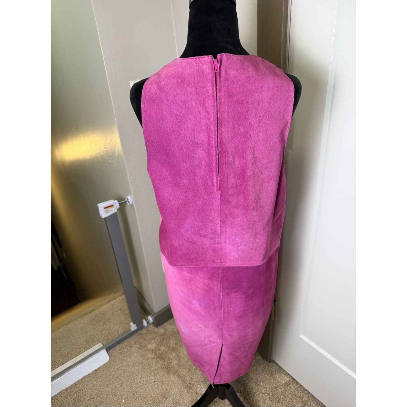 Vintage Ellen Ashley Suede Leather Pink Magenta Pinafore Dress Sleeveless Vneck