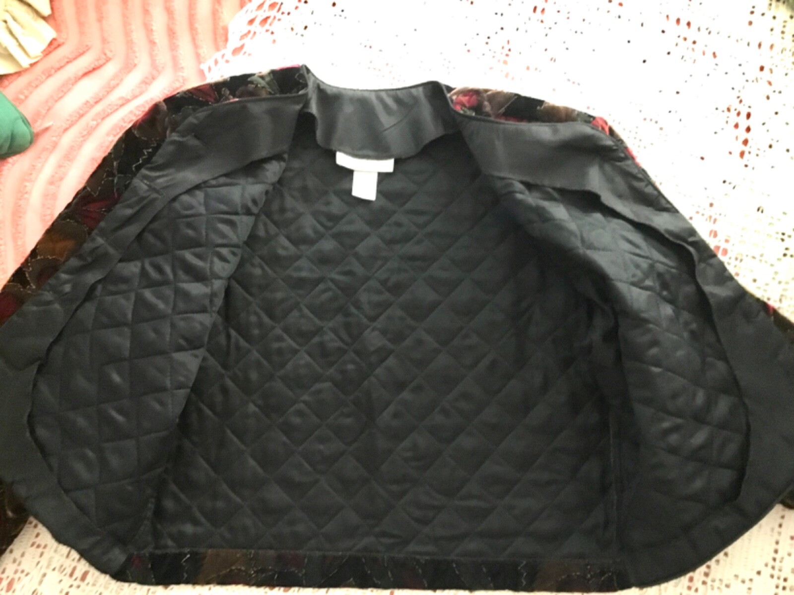 VTG GREG ADAMS SZ. LARGE LONG SLV. JACKET DARK FLORAL FABRIC QUILTED GOLD THREAD