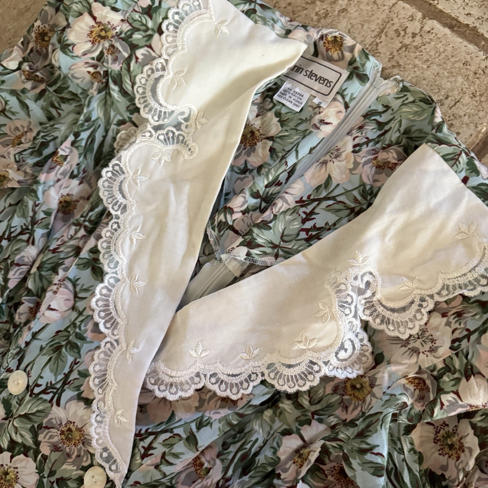 80s Cottagecore Sz 6 Prairie Dress Lace Collar Mint Floral Secretary Vintage