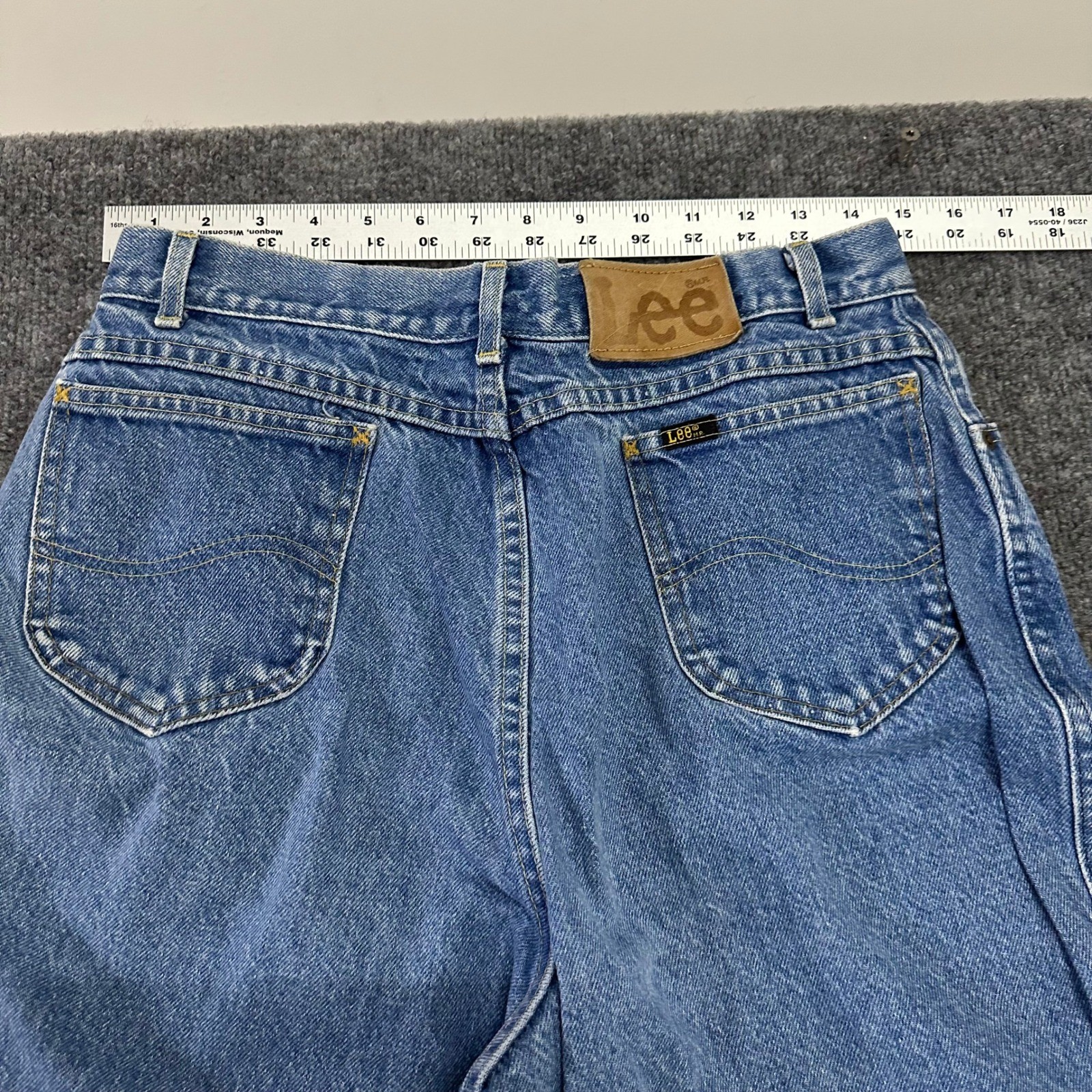 Lee Jeans Womens Size 32×34 Blue High Rise Straight Leg Denim Vintage