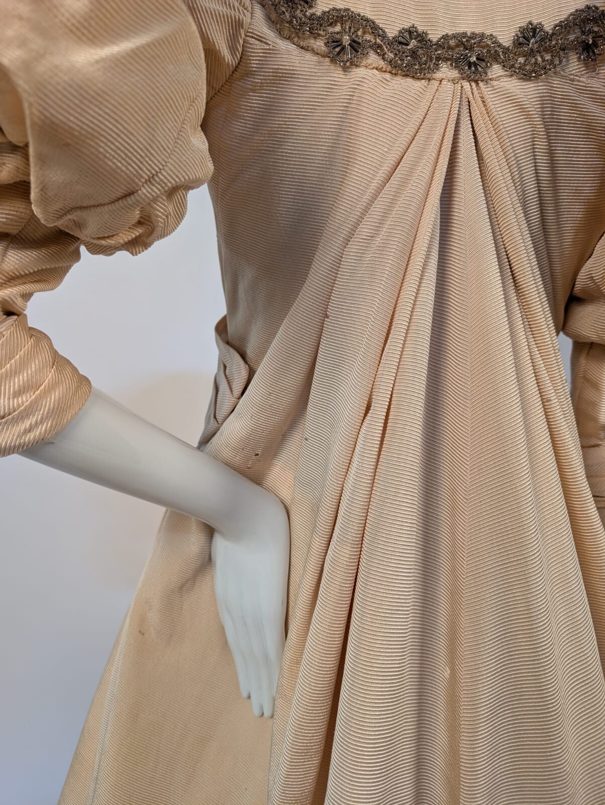 VICTORIAN 19TH C IVORY SILK FAILLE BUSTLE DRESS W PUFF SLEEVES + WATTEAU REAR