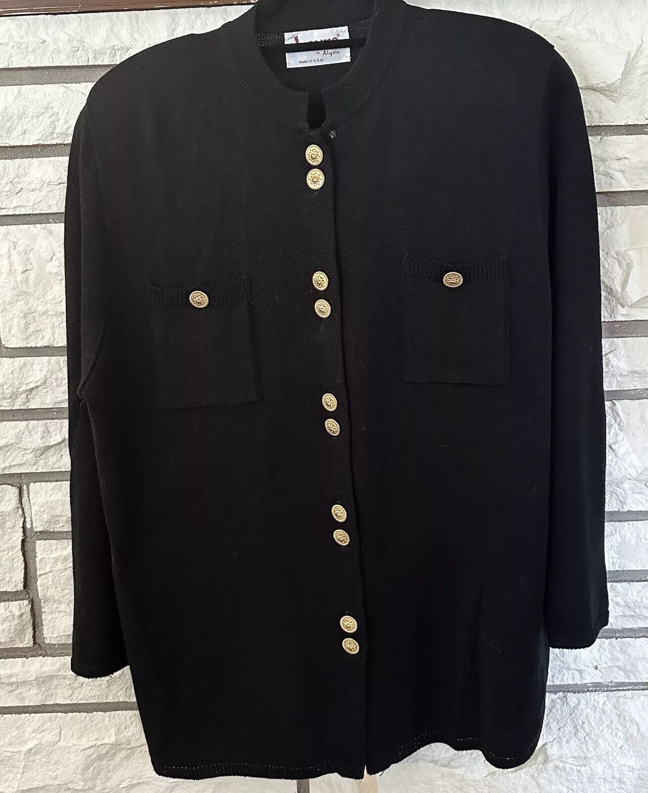 VTG Laura By Alyzia Women’s Black Long Sleeve Gold Buttons Sweater Jacket USA
