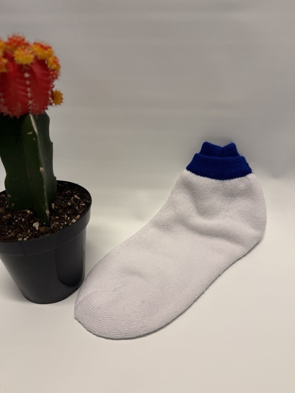 VTG Women’s Socks New Ankle 9-11 Low Cut USA 70s 80s Cotton Blend Royal Stripe