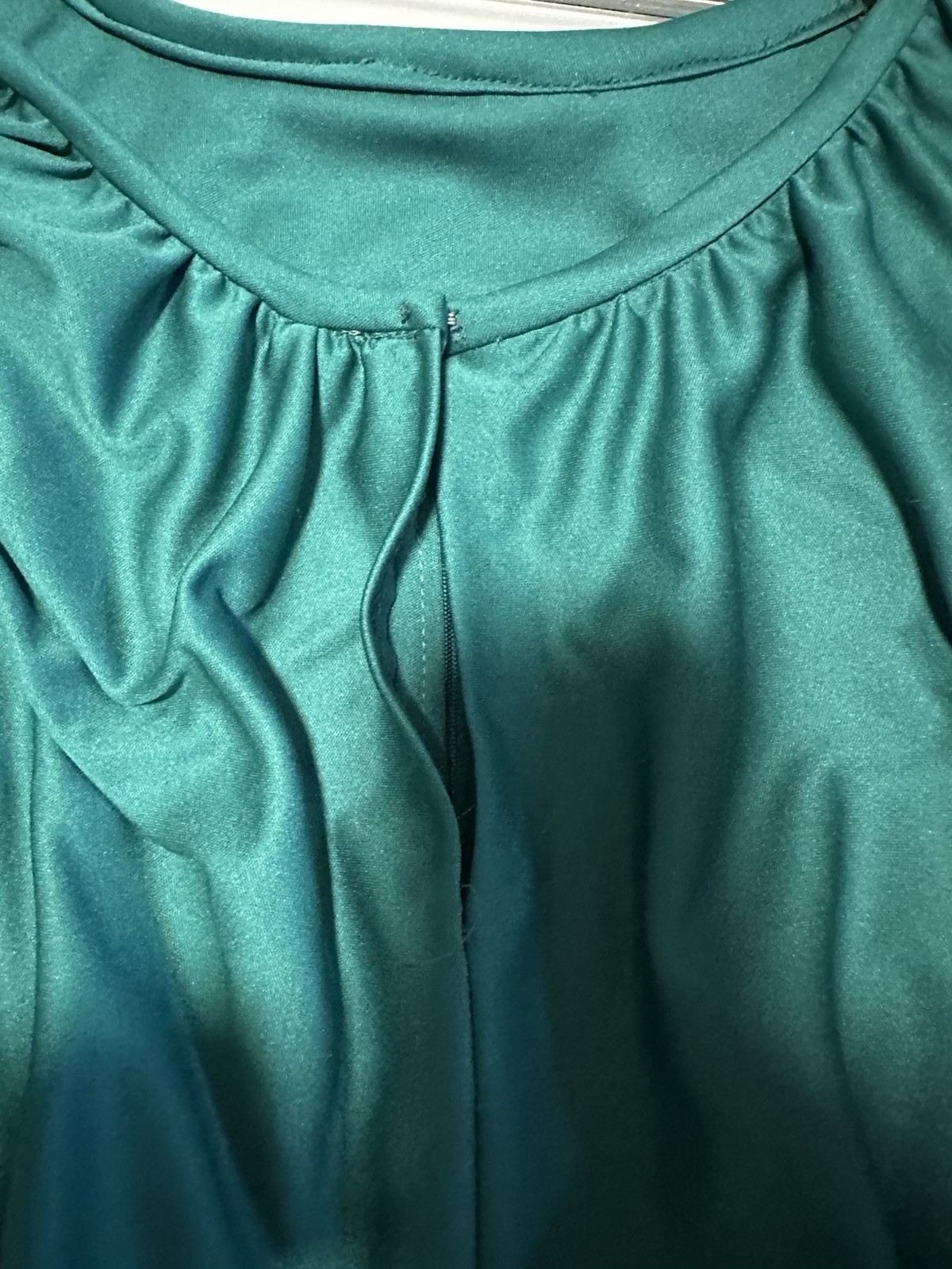 Vintage Green 80s Dress Handkerchief Hem Flutter Sleeves Scoop Neck Size Med-Lg