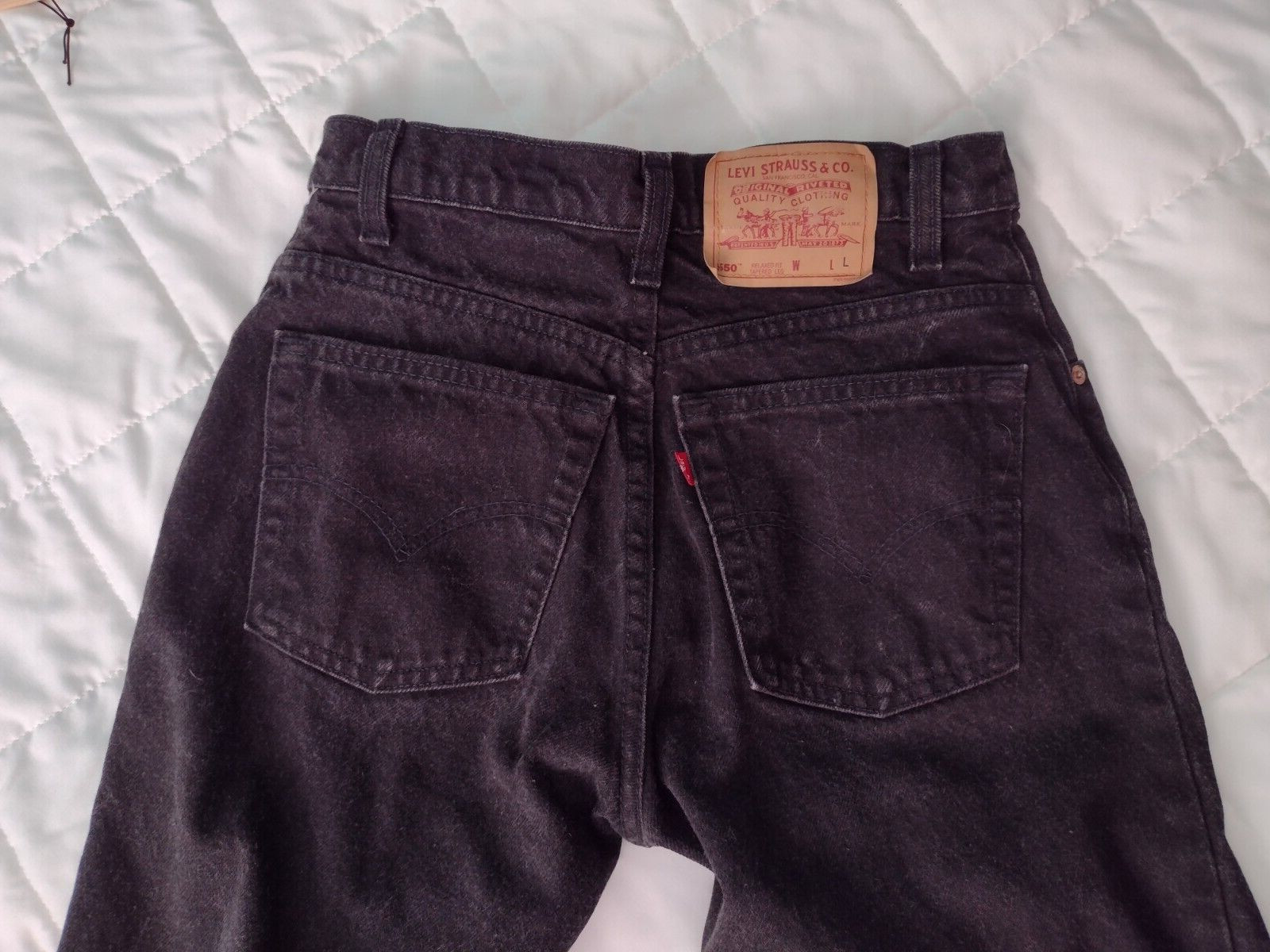 VTG Levis Black 550 Jeans Juniors 9 L Relaxed Fit Tapered Leg Actual 28 x 32
