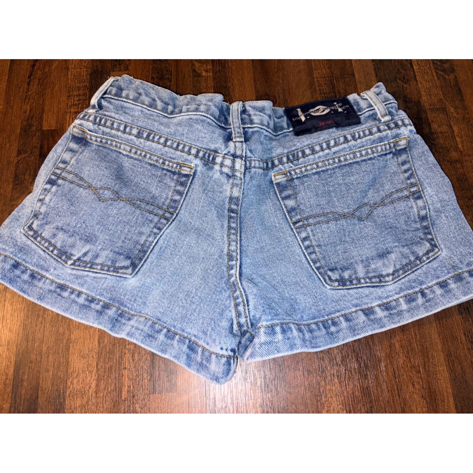 Vintage LEI Life Energy Intelligence Denim Shorts Light Wash Button Fly Size 7