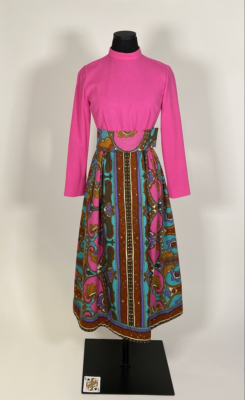 006 1960s Psychedelic long sleeve dress, magenta multi Rebecca size S VG!