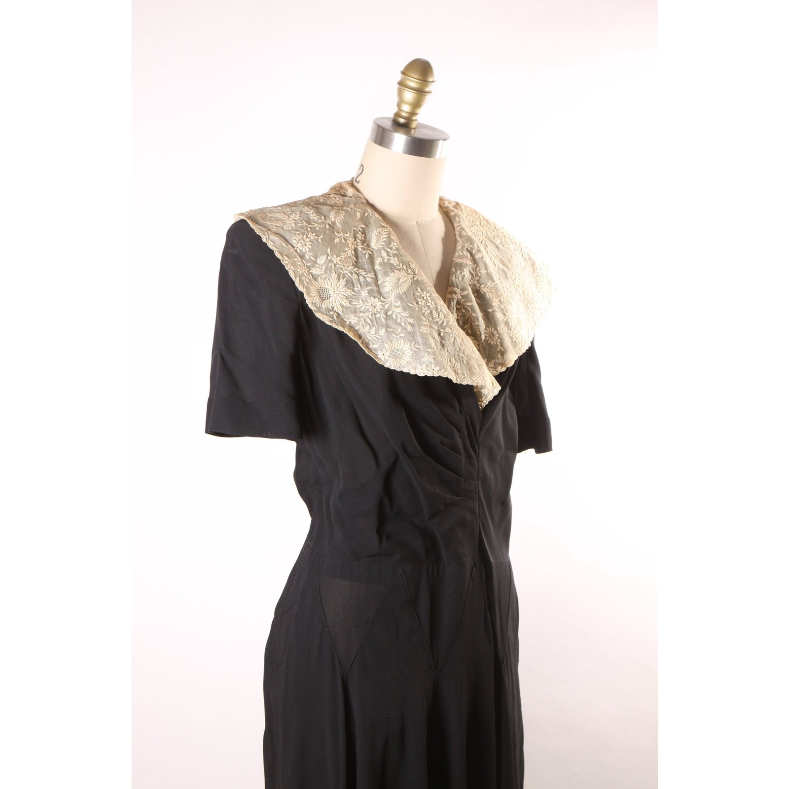 1940s Cream Black Lace Short Sleeve Formal Dress by Eisenberg Originals