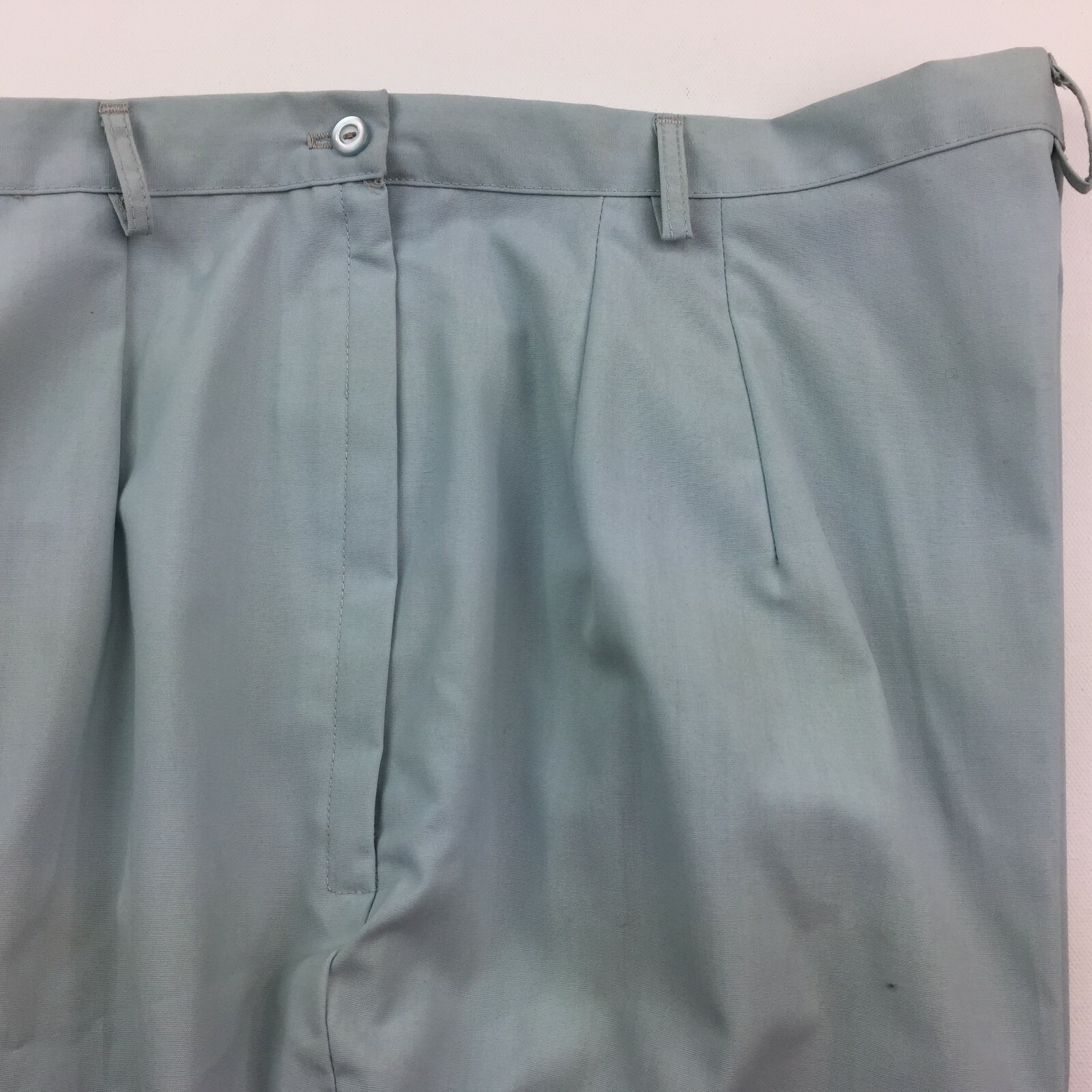 Vintage Queens Casual Womens NOS Blue Shorts Metal Button Zipper Front Size 20