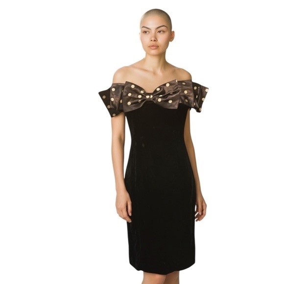 Vintage 80s Jessica Howard Black Velvet Women’s Mini Dress, SMALL