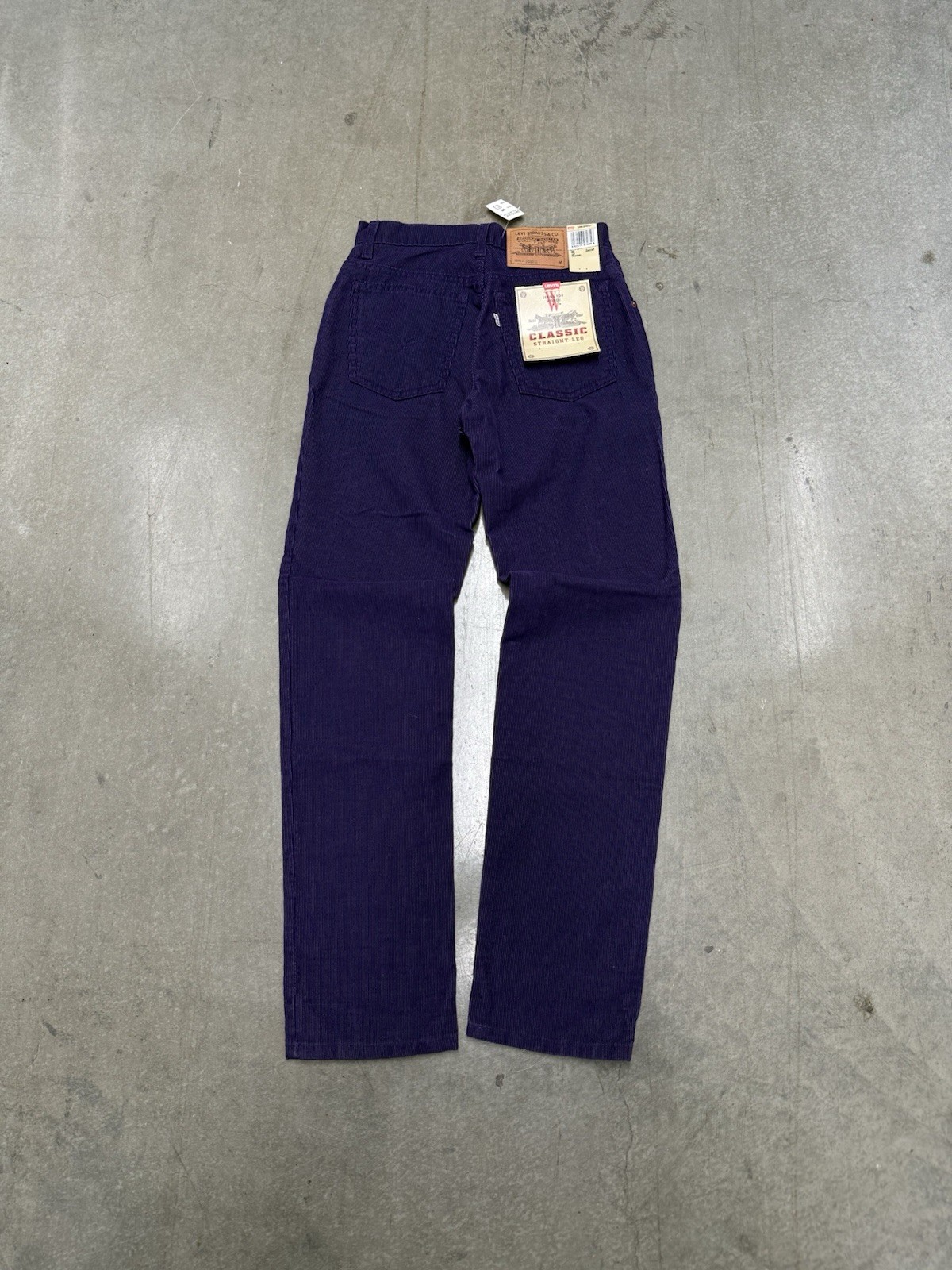 Vintage 90’s Levi’s 910 Women’s Purple Corduroy Pants Size 5 (27×32) Deadstock