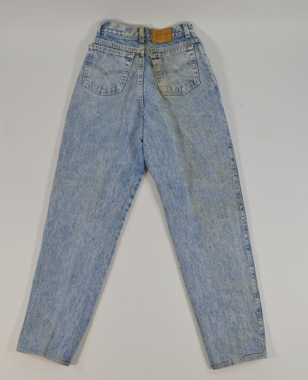 Vintage 80’s Levi’s Women’s Jeans Light Wash Denim Size 9 Made in USA