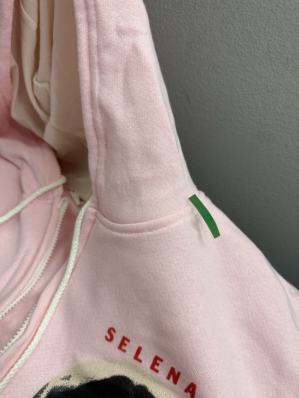 Rare! New! 90s Selena Quintanilla Memorial Pink Zip Hoodie Rap Tee Sz XL Unisex