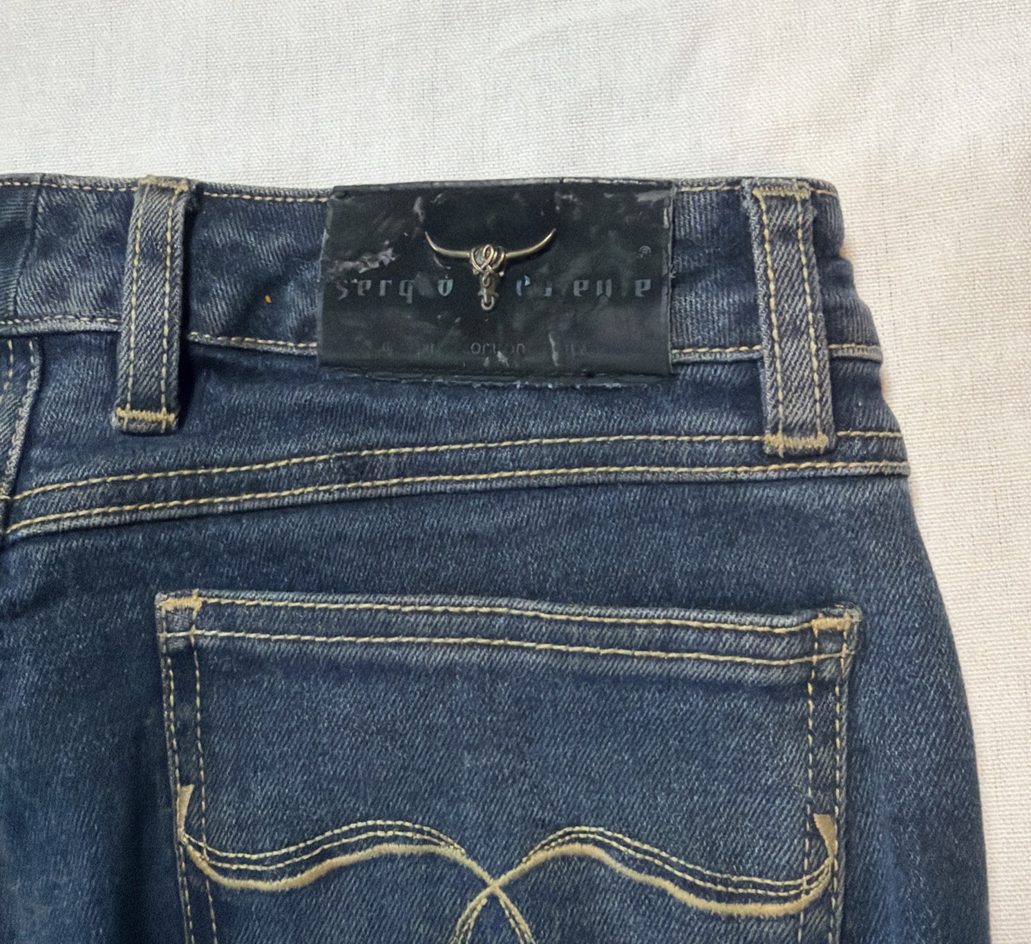 VTG Sergio Valente Jeans 70s 80s Designer Denim Bull Head Patch Pocket Art Sz 26