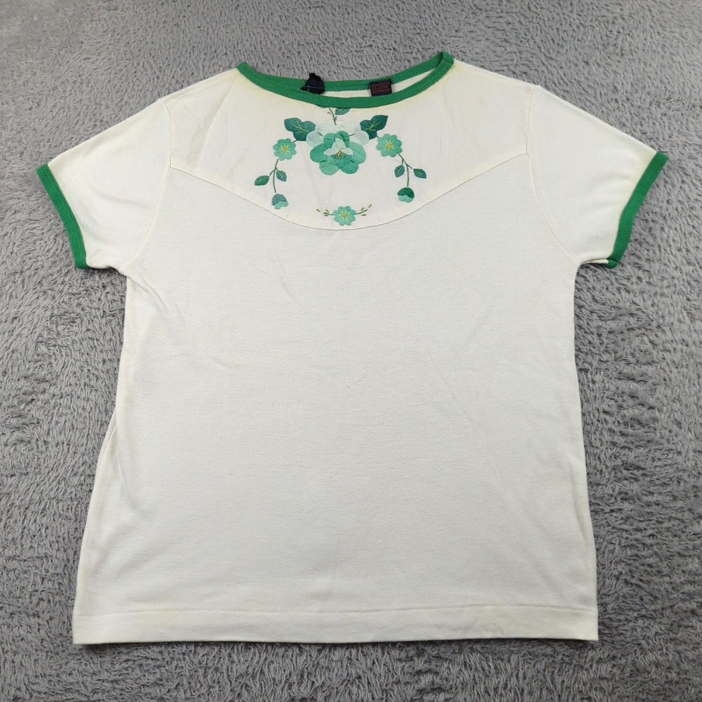 Vintage 1970s T Shirt Womens 44 White Green Trim Cotton Blend Patchwork