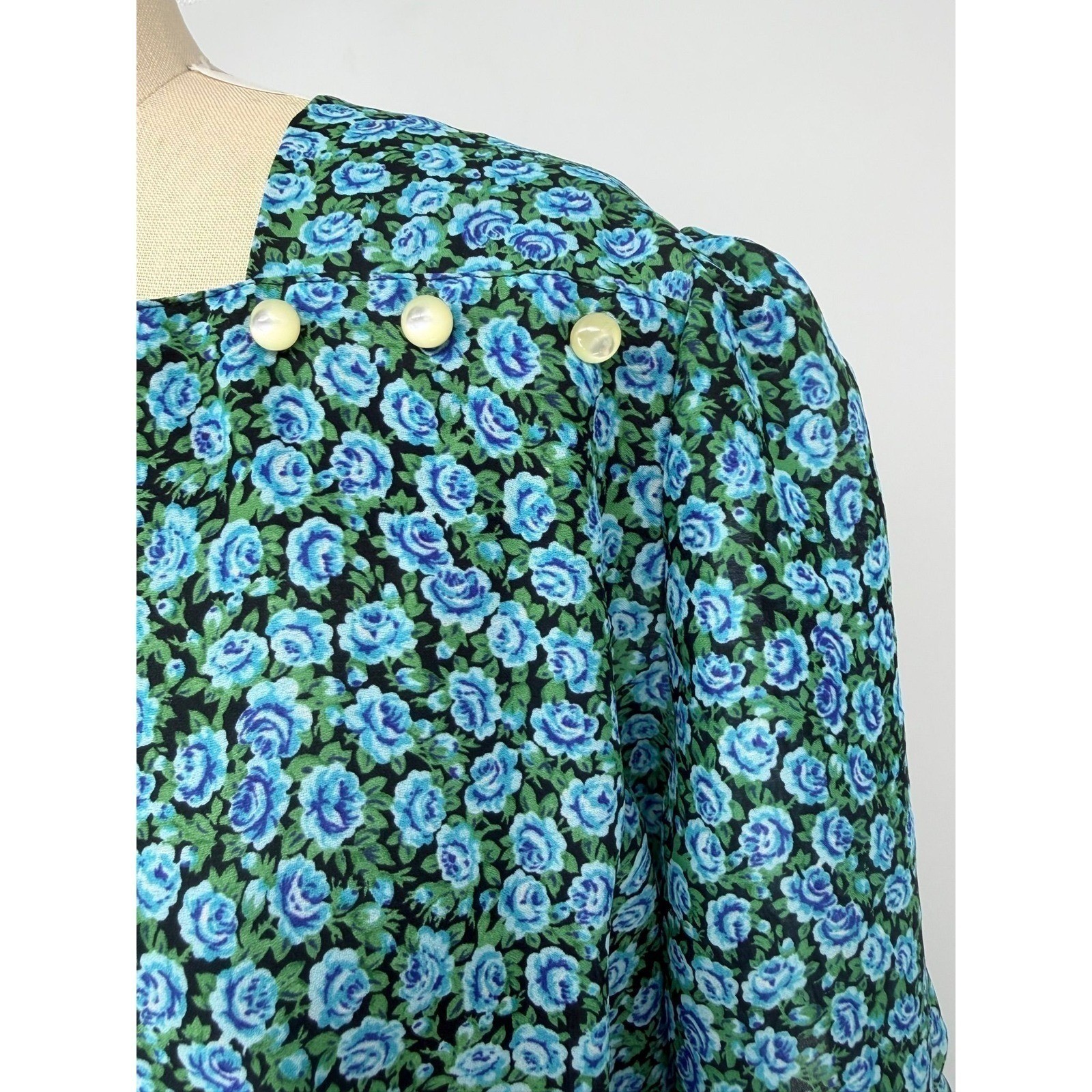 Vintage size 18 Womens Dress Caroline Wells II Blue Floral Cottagecore