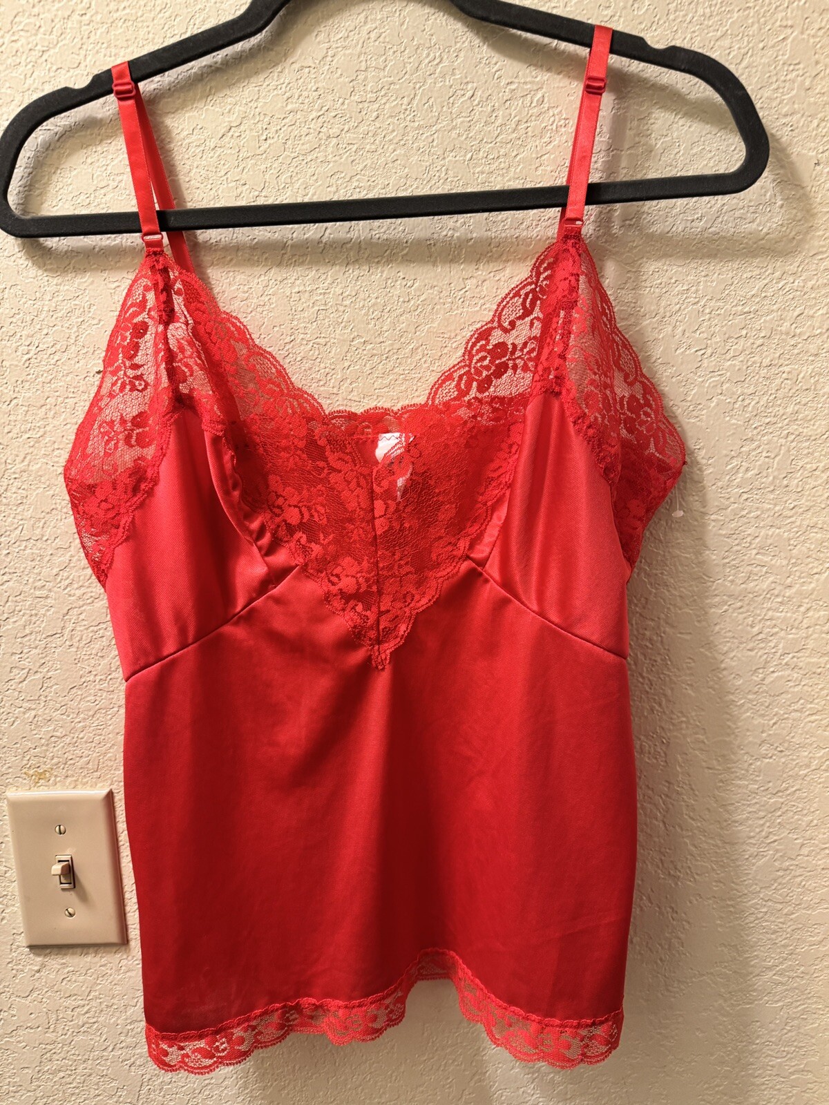 Dawn to Dusk Tank Cami Cami Red sexy Lace Top Size M Nylon Tricot USA Vintage