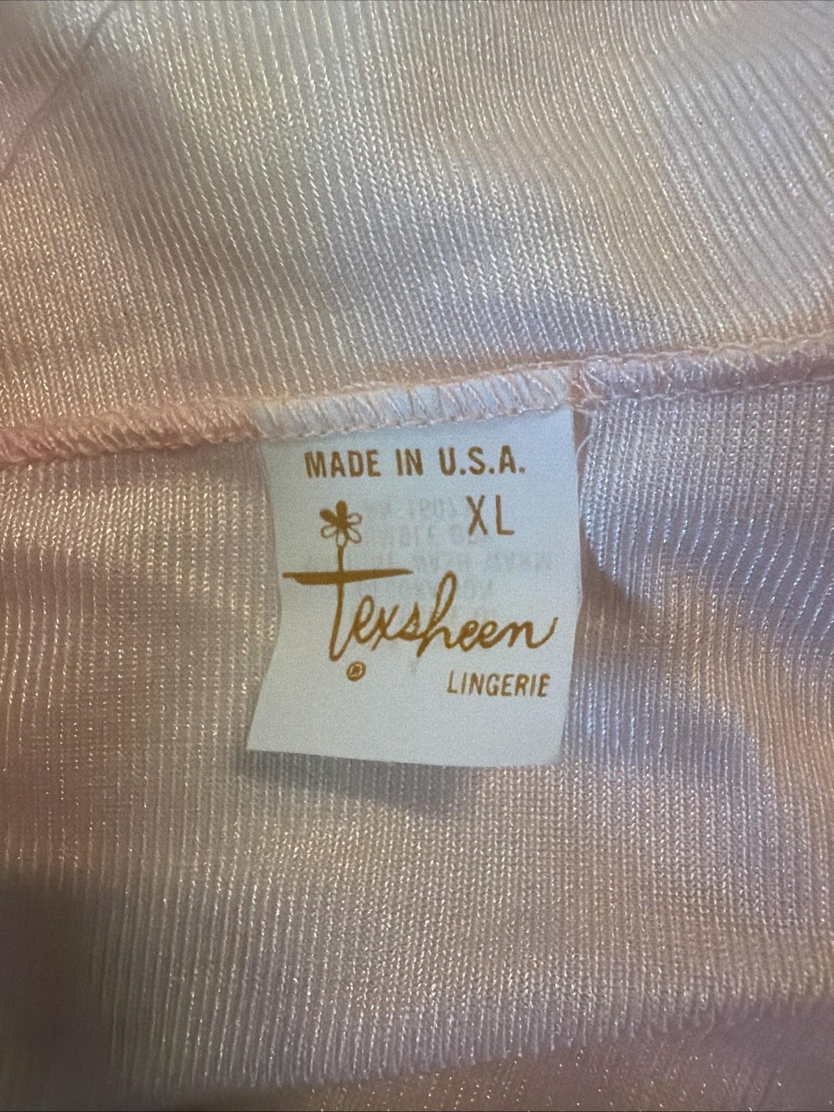 Vintage blush pink nylon nightgown-delicate white lace bodice – Made In USA – XL