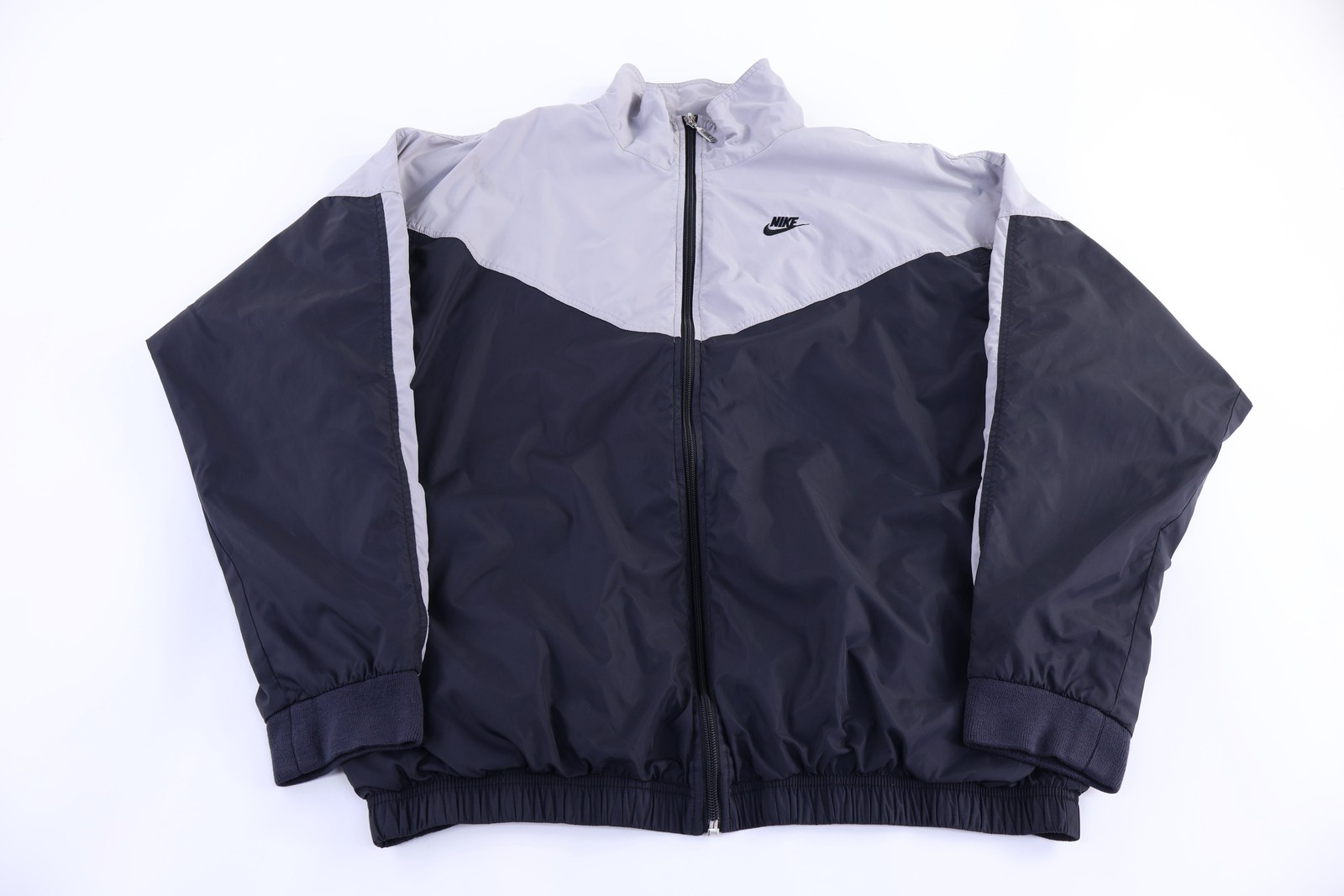 Vintage Nike Embroidered Logo Grey & Black Full Zip Jacket