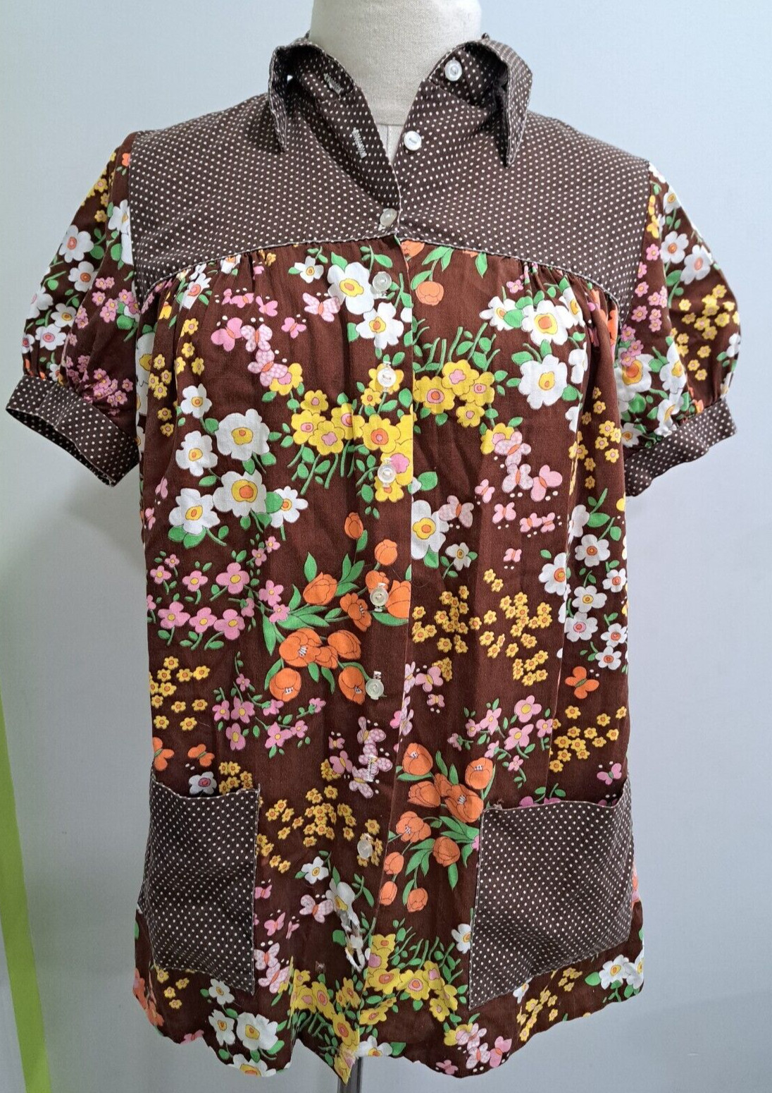 70s Groovy Mixed Media Top Nylon Cotton Blend-Contrast Floral Print M/L Pockets