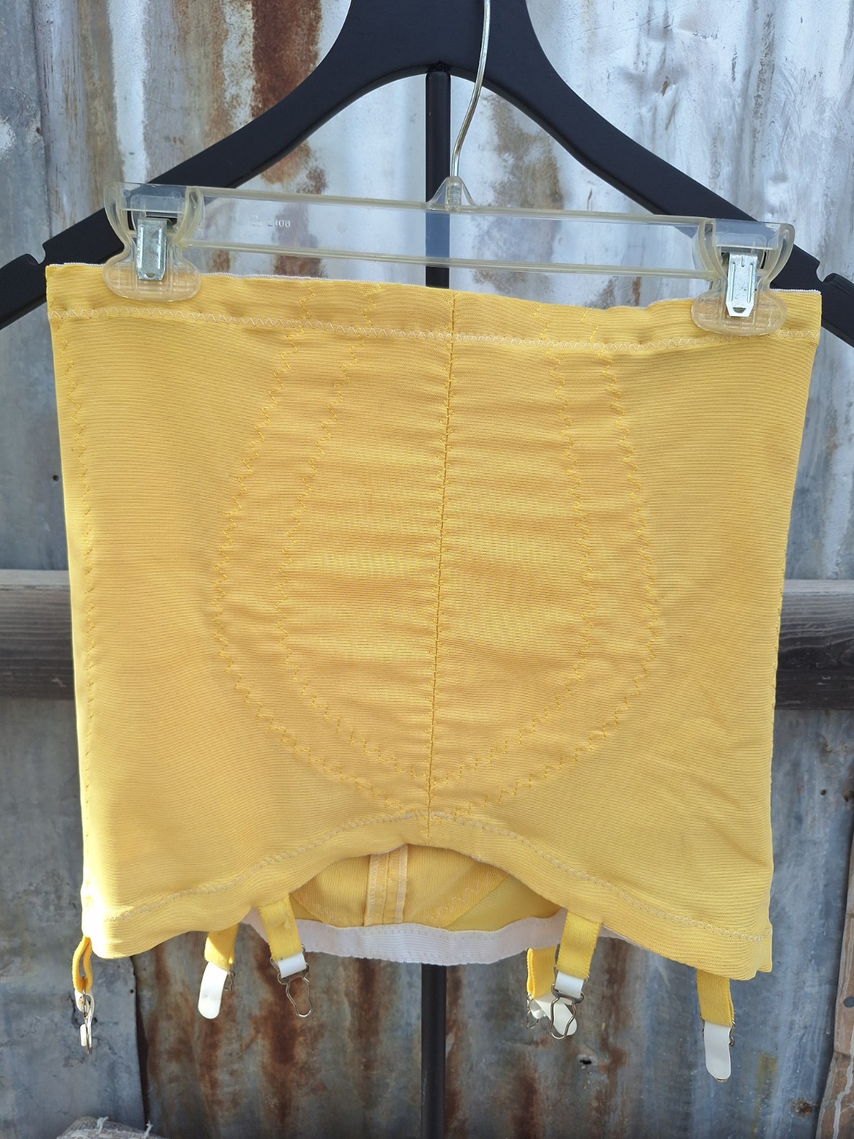 Vintage Crownette Yellow Stretch Girdle With Garters Pre Owned Size 32