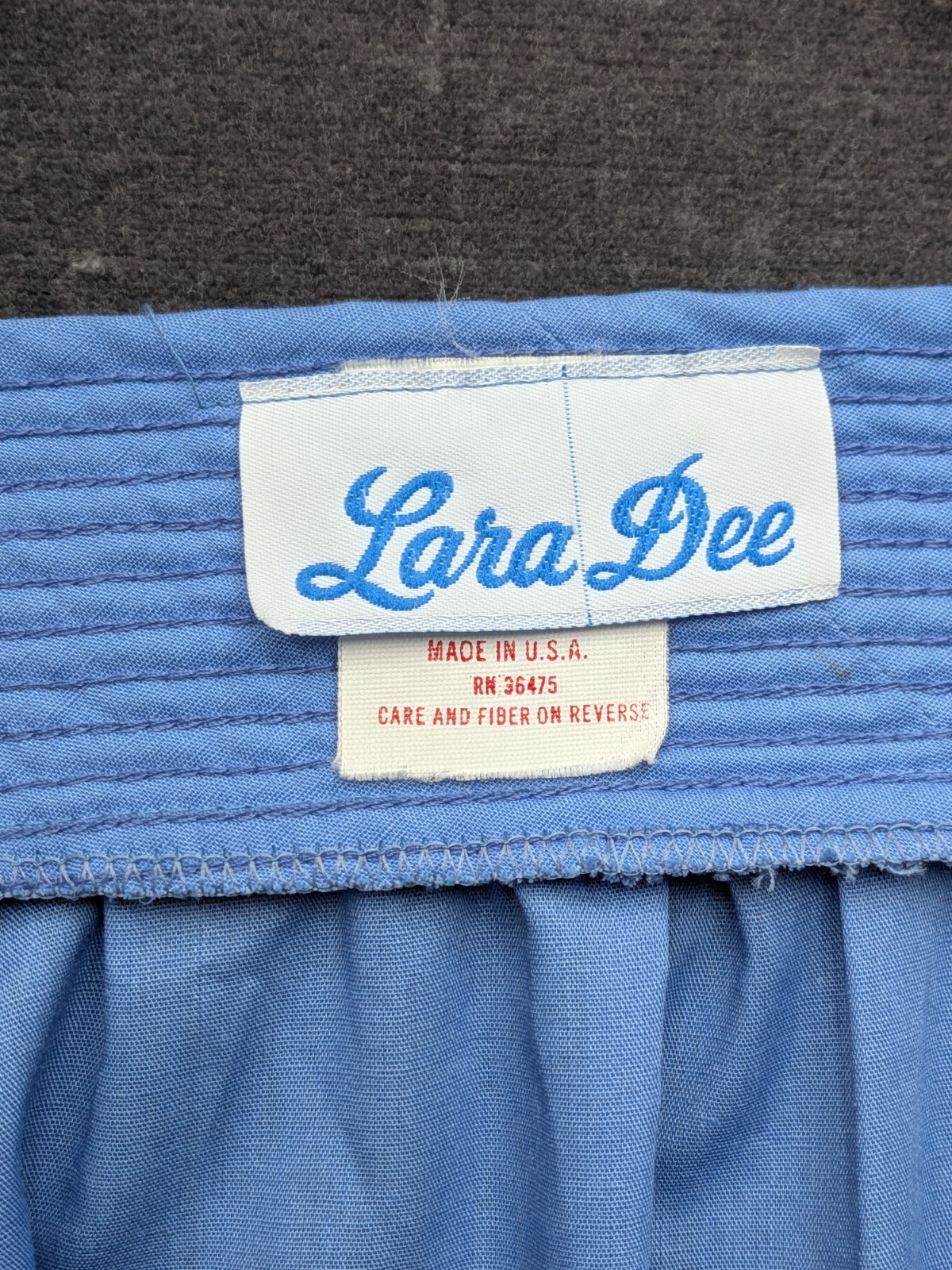 Vintage Cottage Core Housecoat Lara Dee Embroidered Granny Grandma Core 2XL