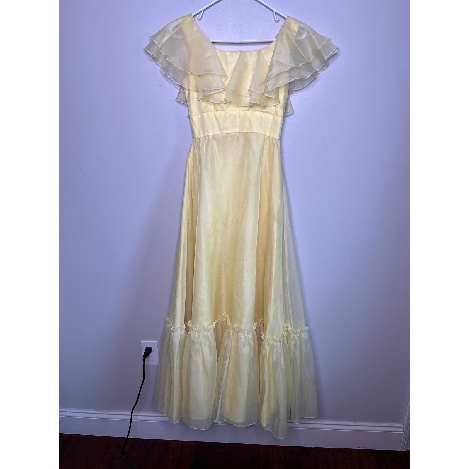 1970s Lorrie Deb Butter Yellow Prairie Chiffon Ruffle Romantic Prom Dress M