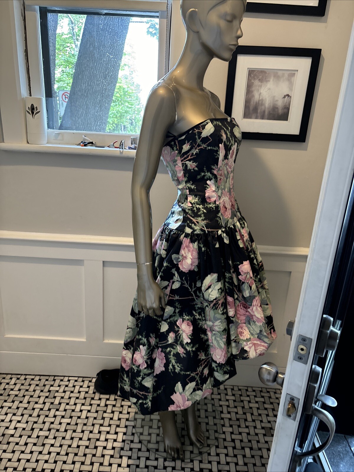 NWOT S G Gilbert Black Floral Chintz Sleeveless Cocktail Gala Dress 8 NEIMAN