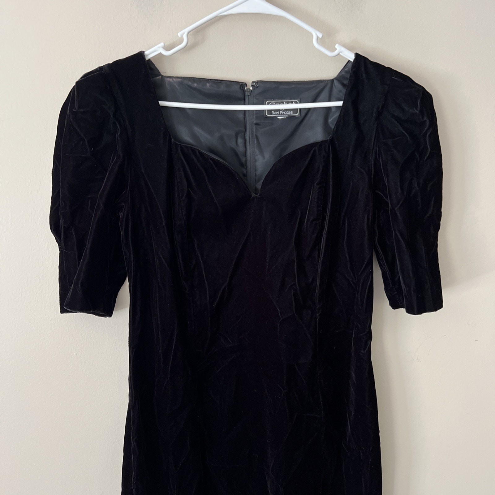 Cachet Vintage 90s 1990s Black Velvet Cocktail Dress LBD Sexy Small No Tag