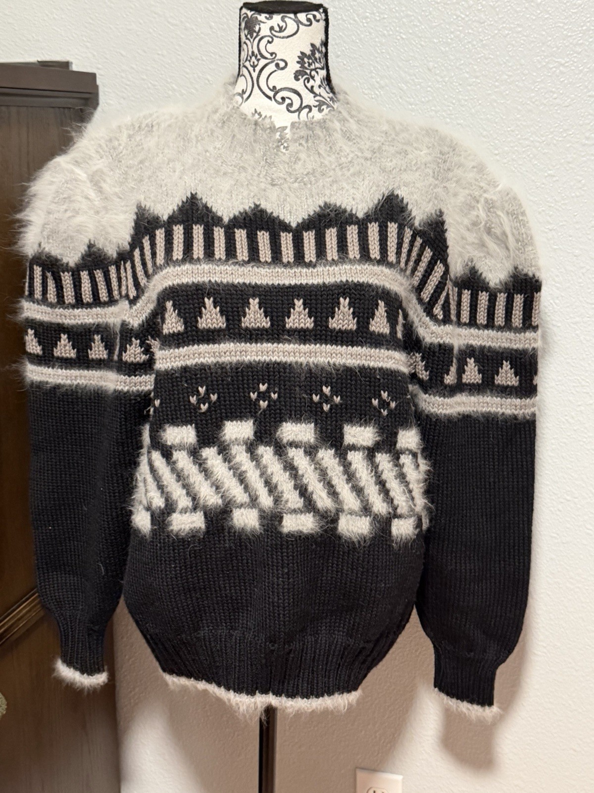 Vintage 80’s Top Notch Chunky Knit Wool Sweater Angora Trim Mock USA L
