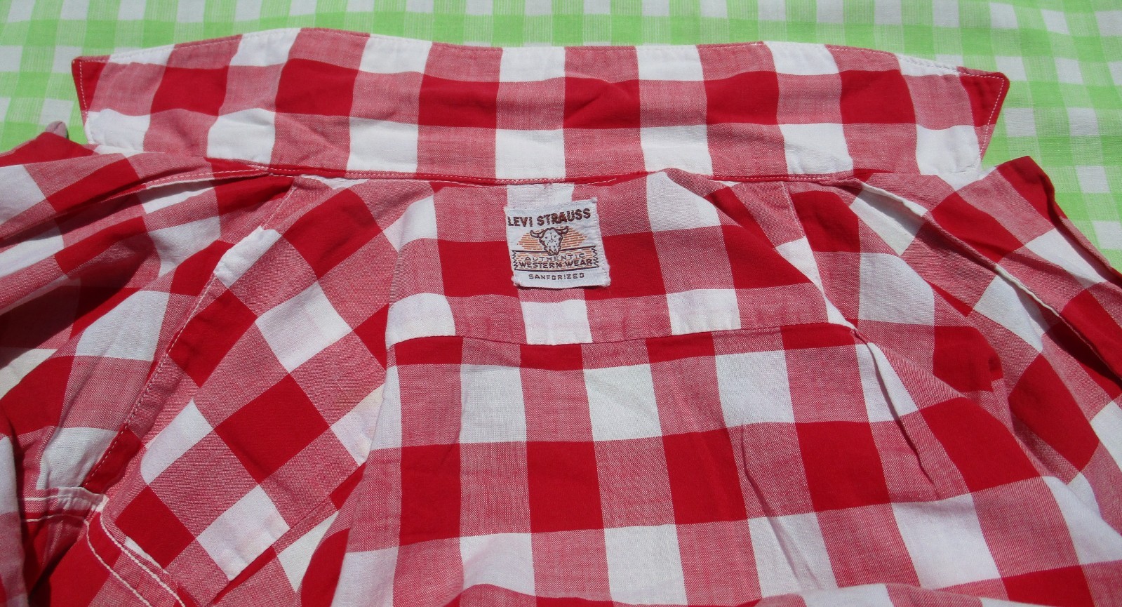 Vintage 50s Levi’s Short Horn Red White Checker Open Collar Western Loop Shirt