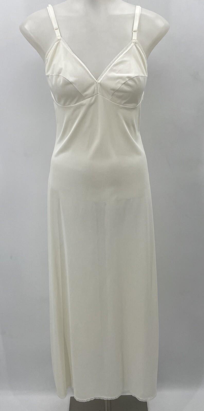Vintage Lorraine Full Slip LINGERIE Sz 32 WHITE Lace Nylon Pin Up Glam SEXY