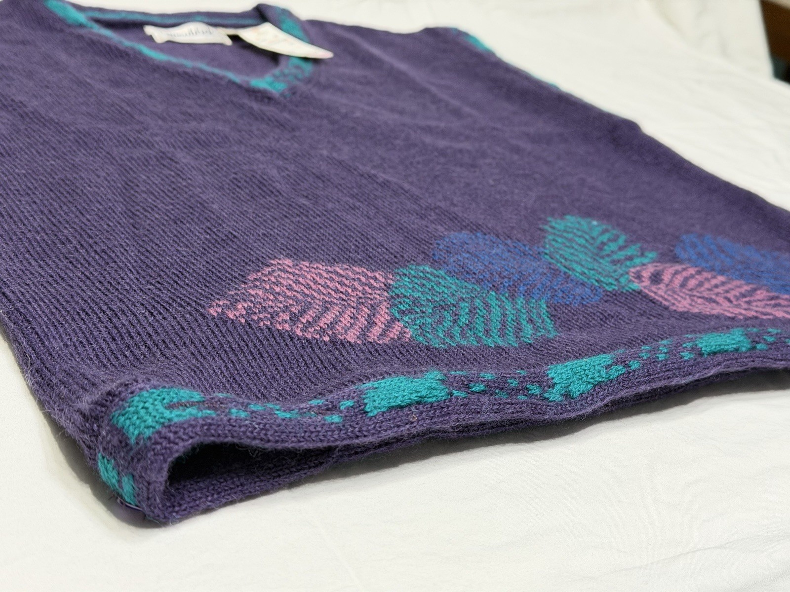 Vintage Alpenblick 100% wool Women’s Sweater Vest Purple NWT Size 38 US 6