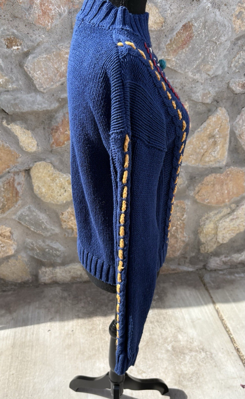 Vintage Mixed blues S Chunky Cable Knit Base W/ Colorful Embroidery POM POM READ