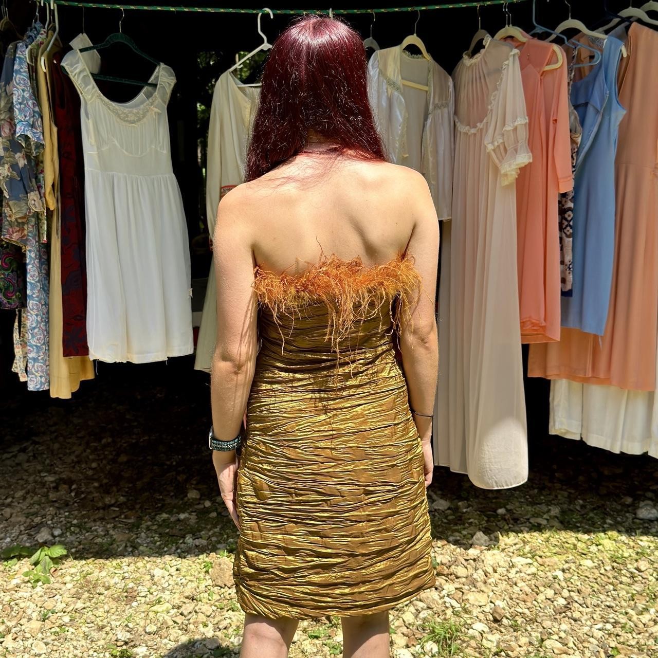 90s Issue New York bronze ruched bodycon cocktail dress fluffy ostrich feathers