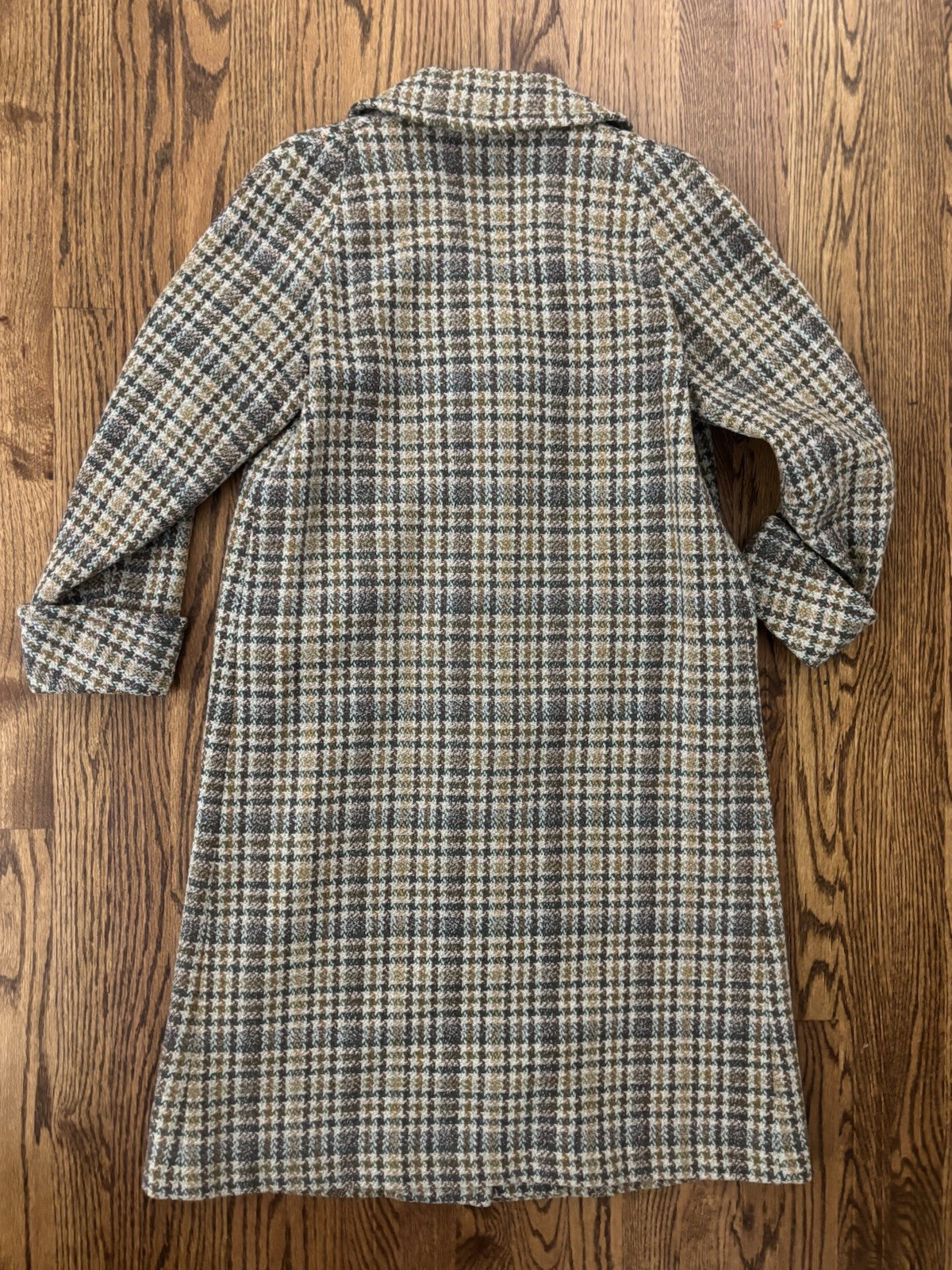 Vintage 1960’s Scottish Tweed Modest Proper Coat Lennoxburn Scotland S M Neutral