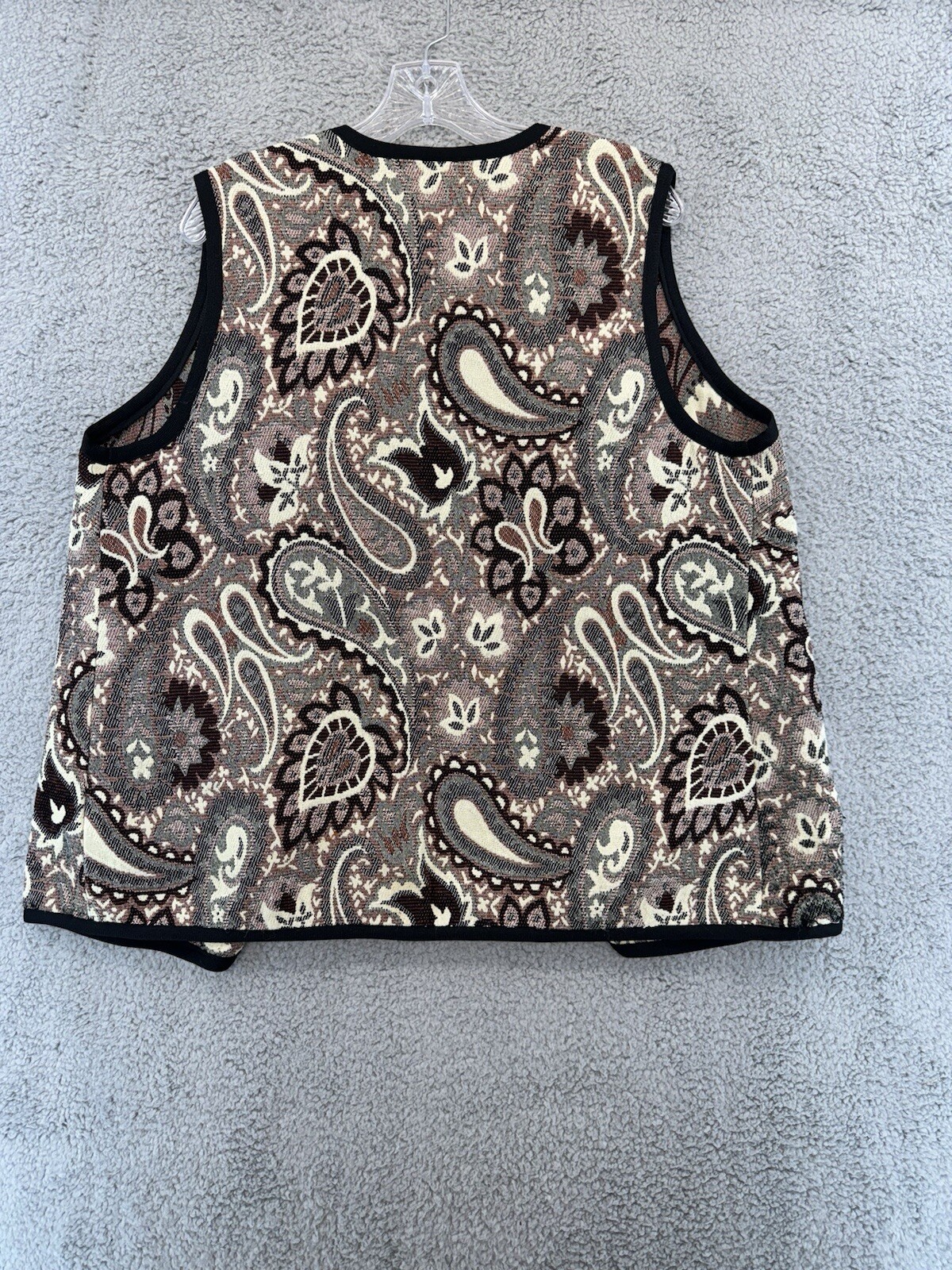 Mr.Alex Alex Colman Inc Tapestry Open Sleeveless Vest 27”H X 22”W