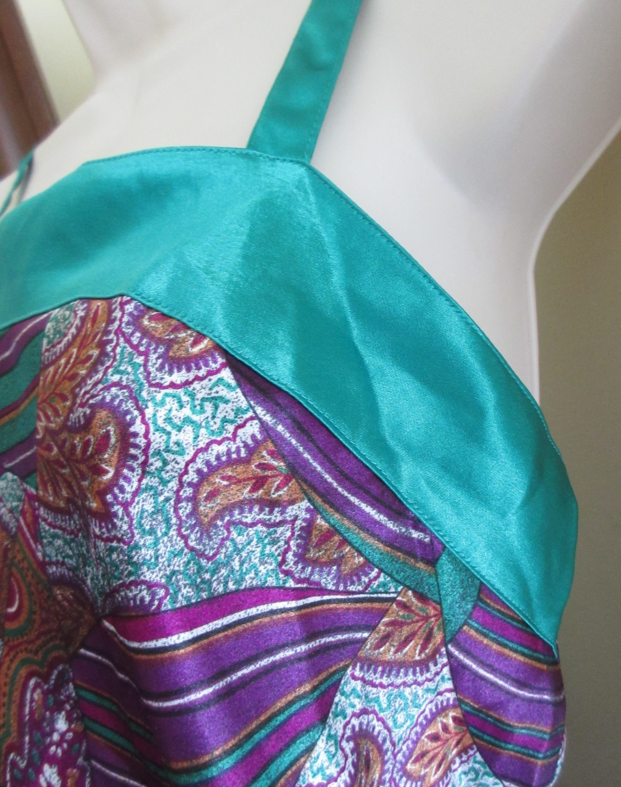 1970’s LAUREN ALEXANDRA midi EMERALD GREEN PURPLE bias chemise nightgown dress M