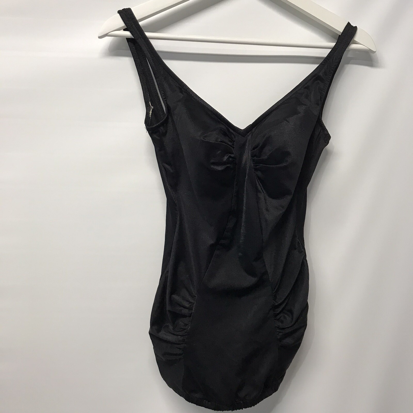 Vintage One PC Pin Up Style Black Bathing Suit Swimsuit Tummy Panel Padded SM