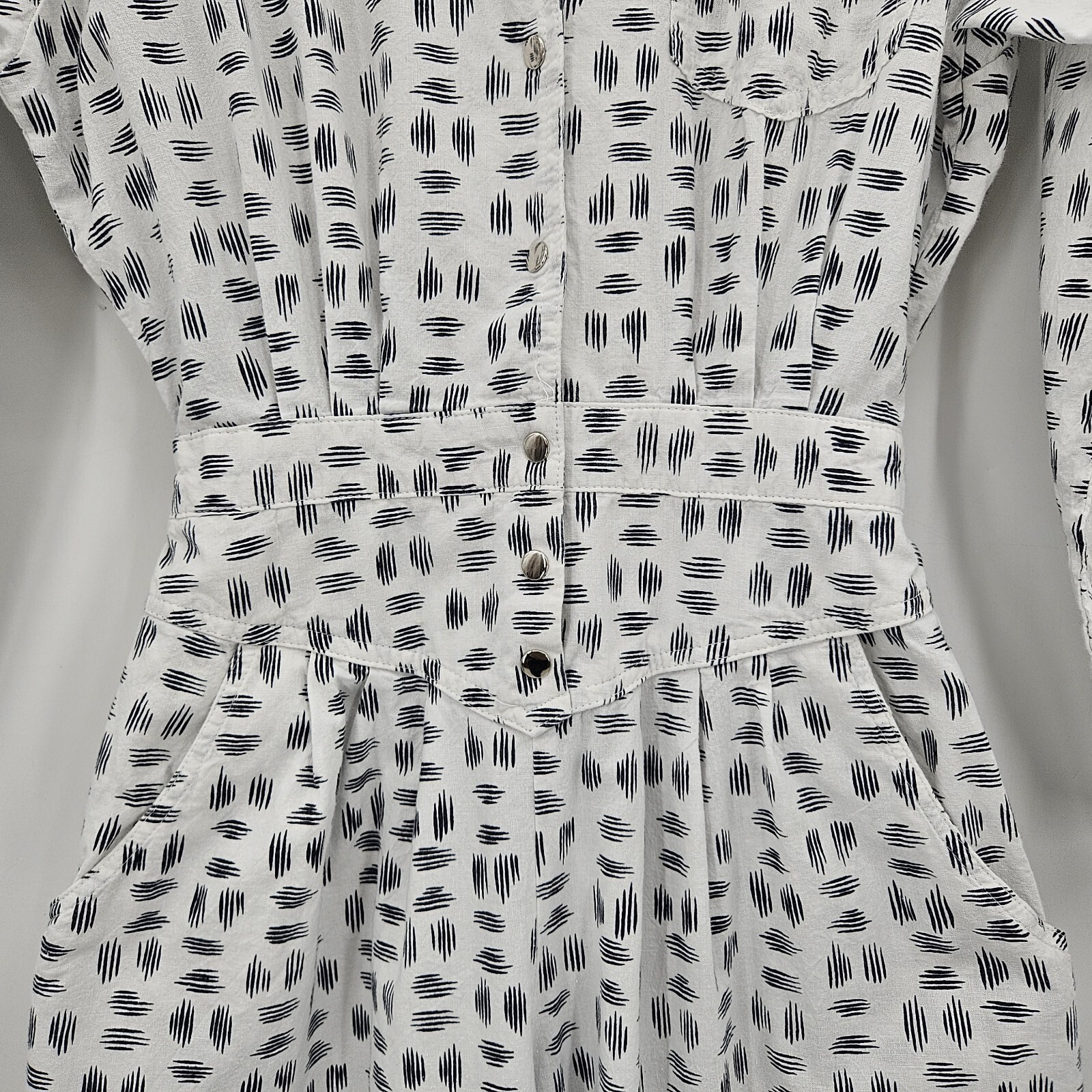 Vintage 80s FADS Cotton Jumpsuit Women’s size 9/10 White Print Shoulder Pads USA